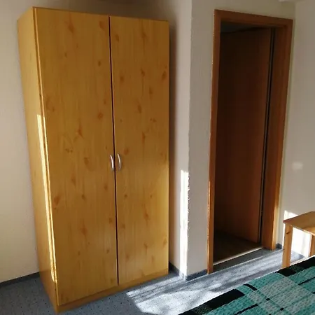 Ferienwohnung Auf Ruegen Putbus Exterior photo